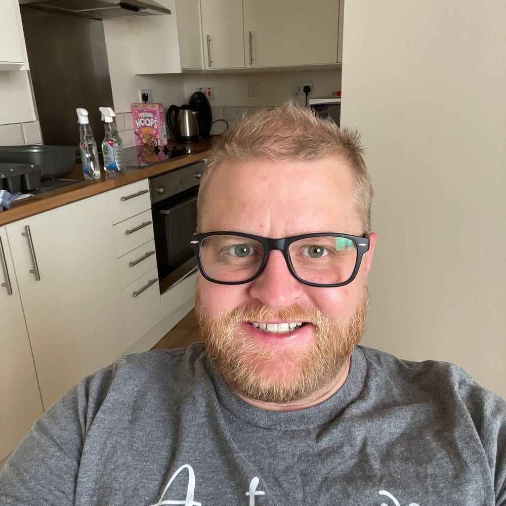 Adam morning selfie in Airbnb kitchen
